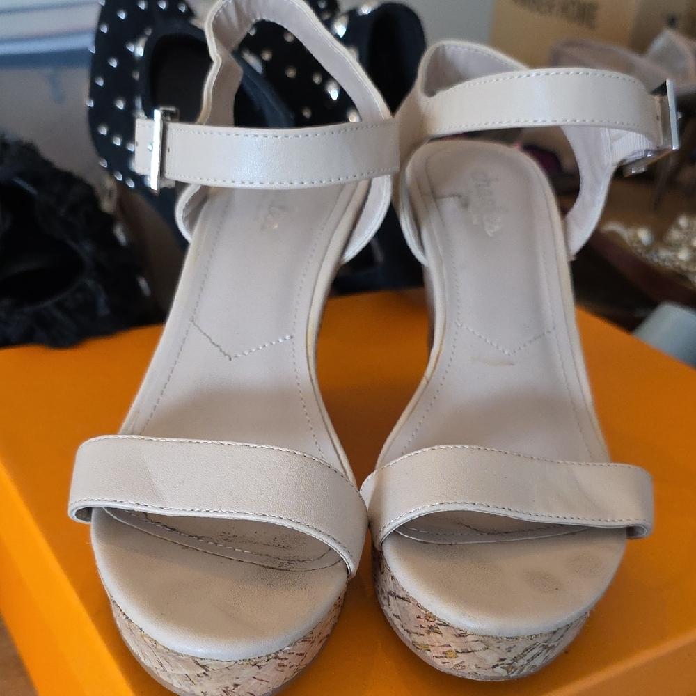 Charles By Charles David Cream Wedge Sandals